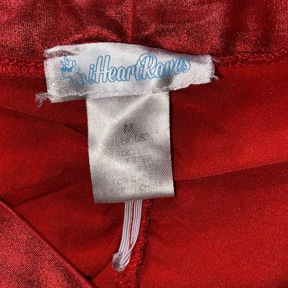 iHeartRaves Red Scrunch Booty Short Size Medium - Picture 3 of 4